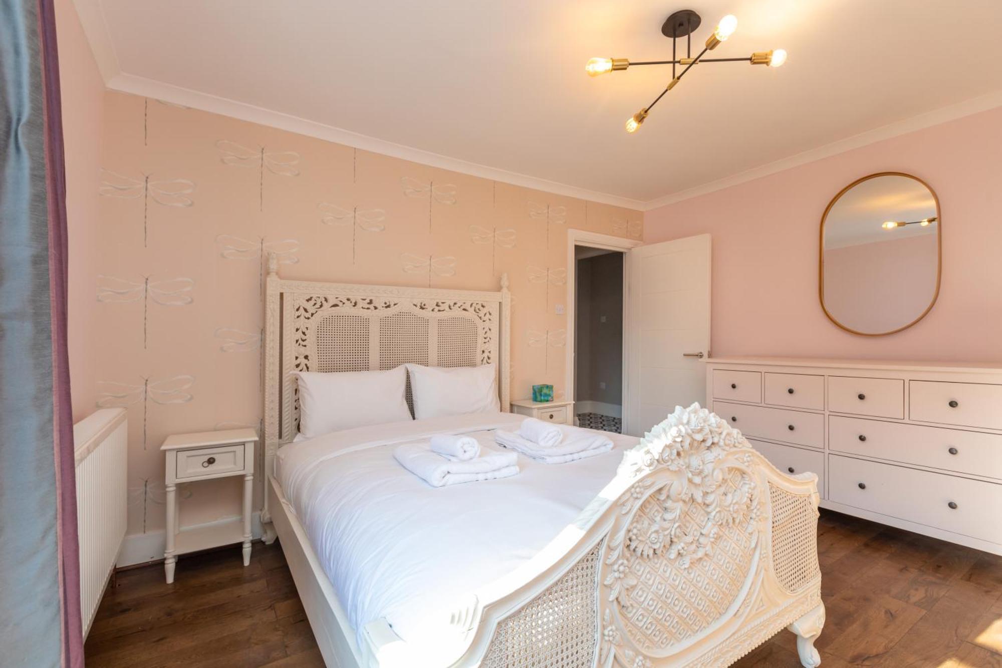 Apartamento Spacious & Pristine 2Bd Flat - Balham Londres Exterior foto