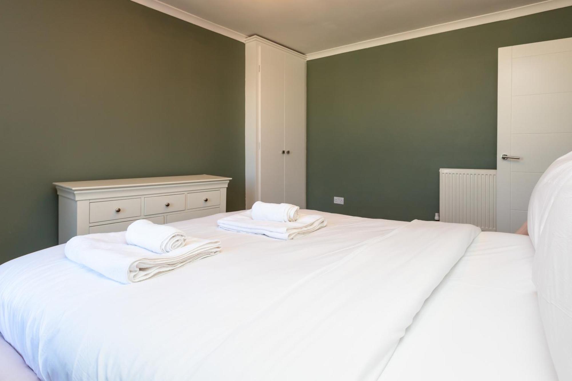 Apartamento Spacious & Pristine 2Bd Flat - Balham Londres Exterior foto