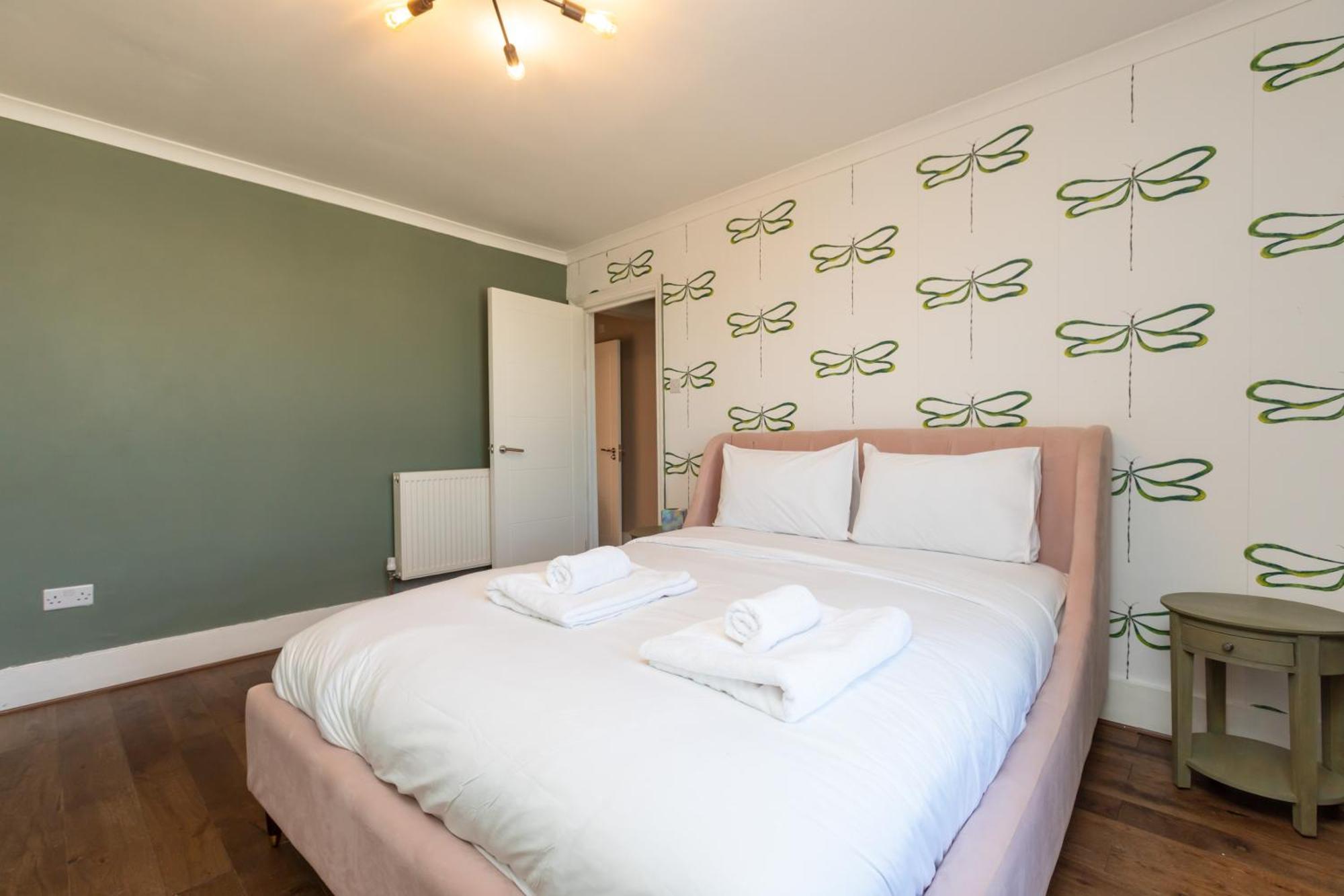 Apartamento Spacious & Pristine 2Bd Flat - Balham Londres Exterior foto